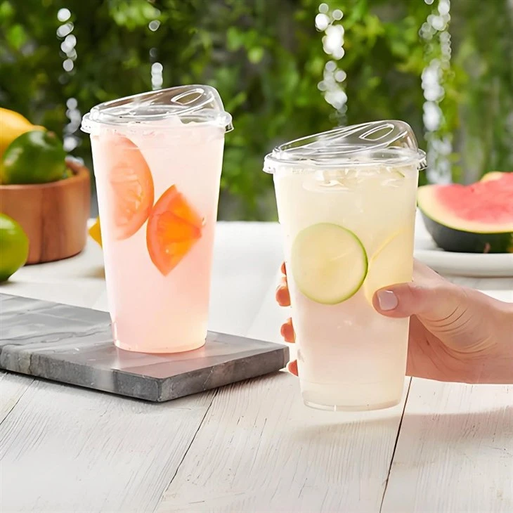 24 Oz Clear Cups with Strawless Sip Lids 24 Oz Clear Cups with Strawless Sip Lids
